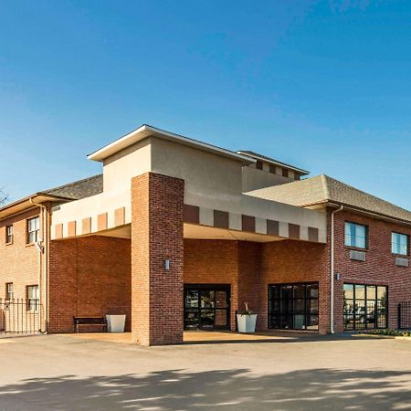 Quality Inn Airport I-240 メンフィス エクステリア 写真