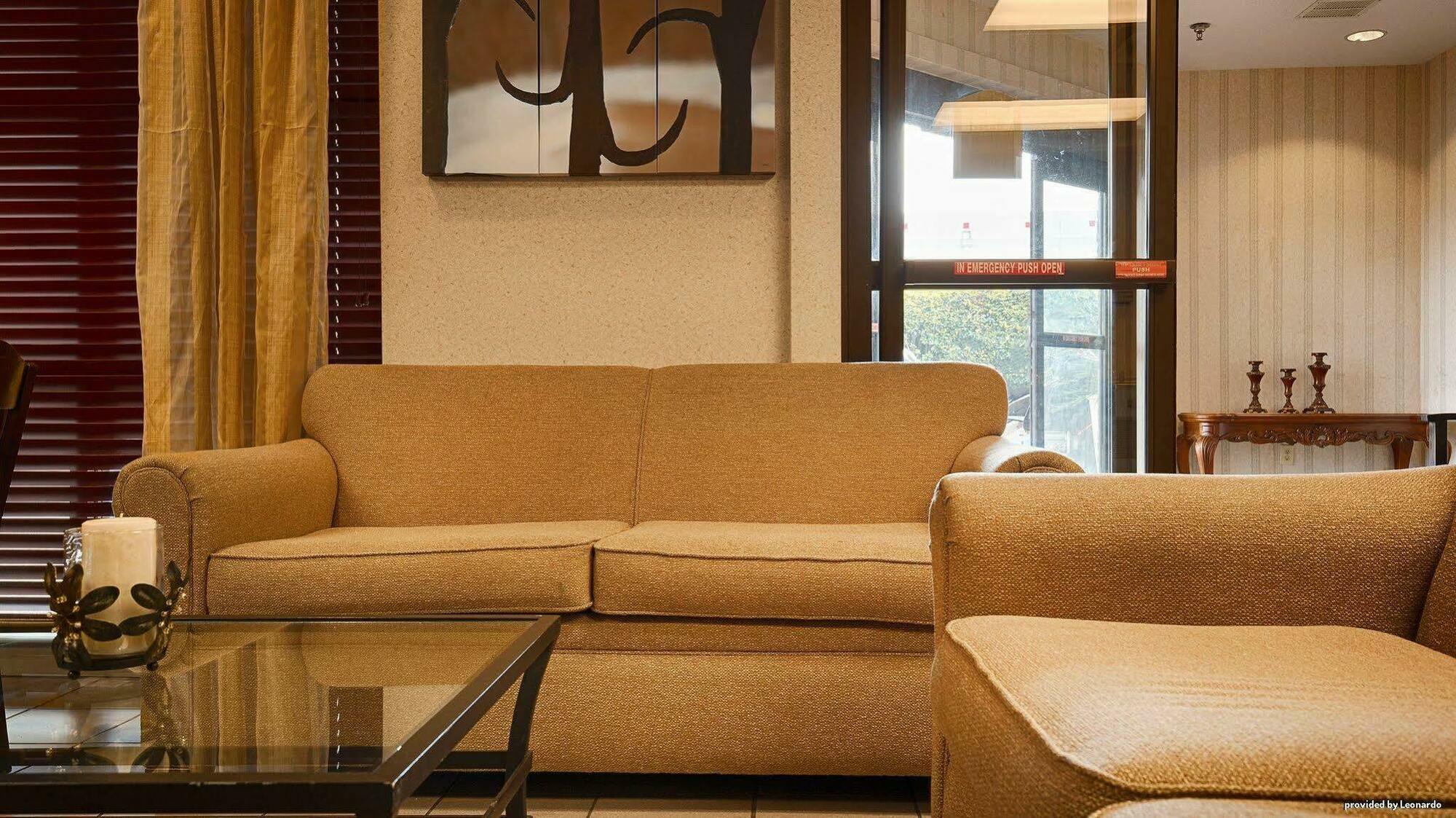 Quality Inn Airport I-240 メンフィス エクステリア 写真